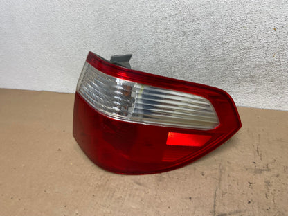 2005 2006 2007 Honda Odyssey Right Passenger RH Side Tail Light AG5569 LK1
