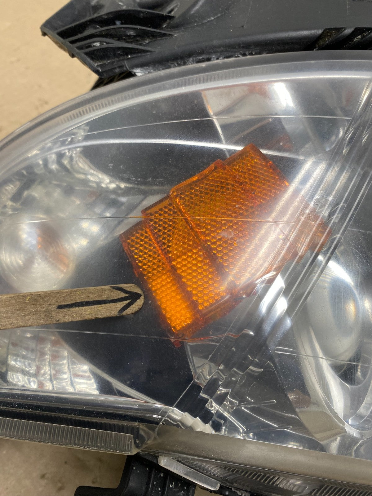 2008 - 2014 Subaru Tribeca Left Driver LH Side Halogen Headlight AI2450 DW5