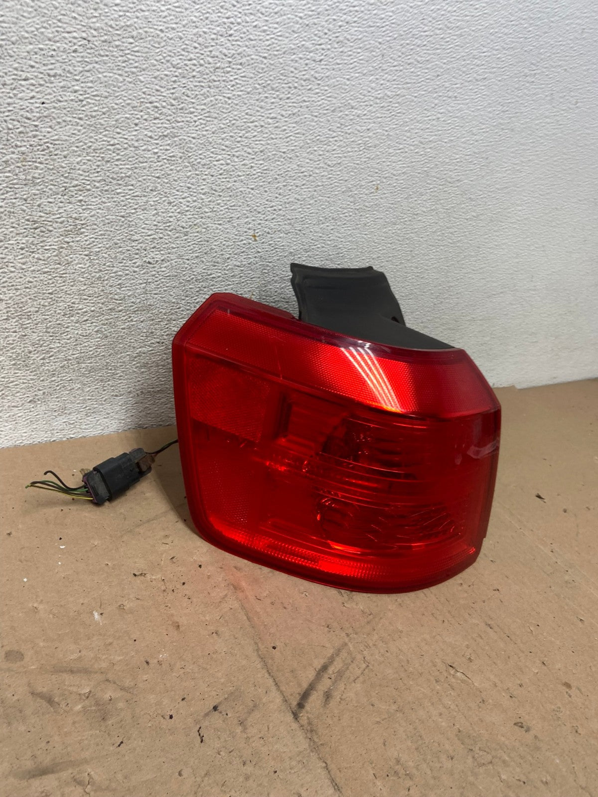 2010 to 2017 GMC Terrain Halogen Tail Light Left Driver Lh Side AG4811 LK2