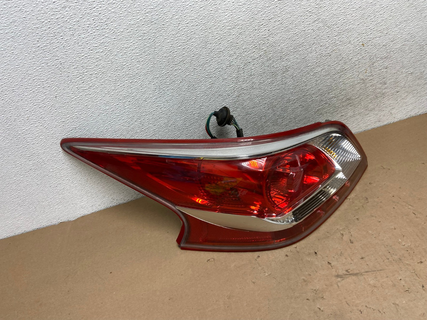 2013 2014 2015 Nissan Altima Left Driver LH Side Tail Light AG4124 LK2