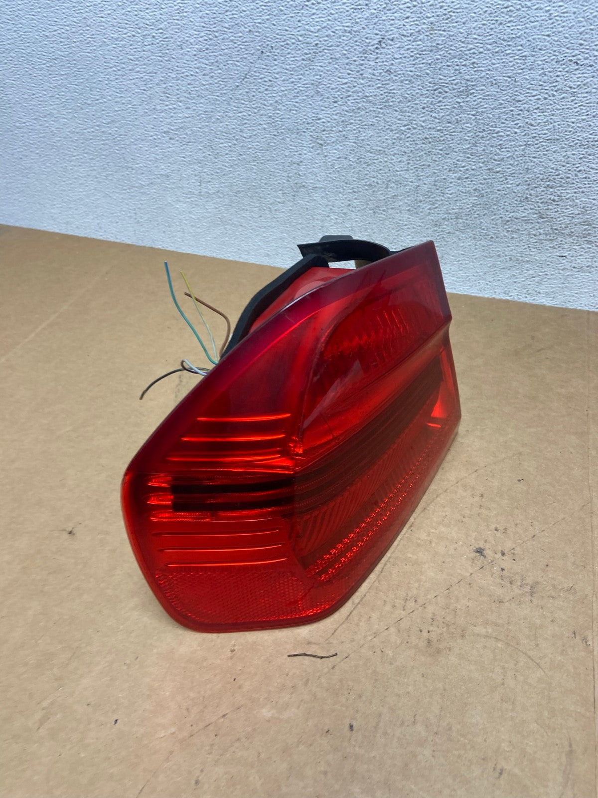 2006 2007 2008 BMW 328i 3 Series Left Driver Lh Side Tail Light AE2954 LK2