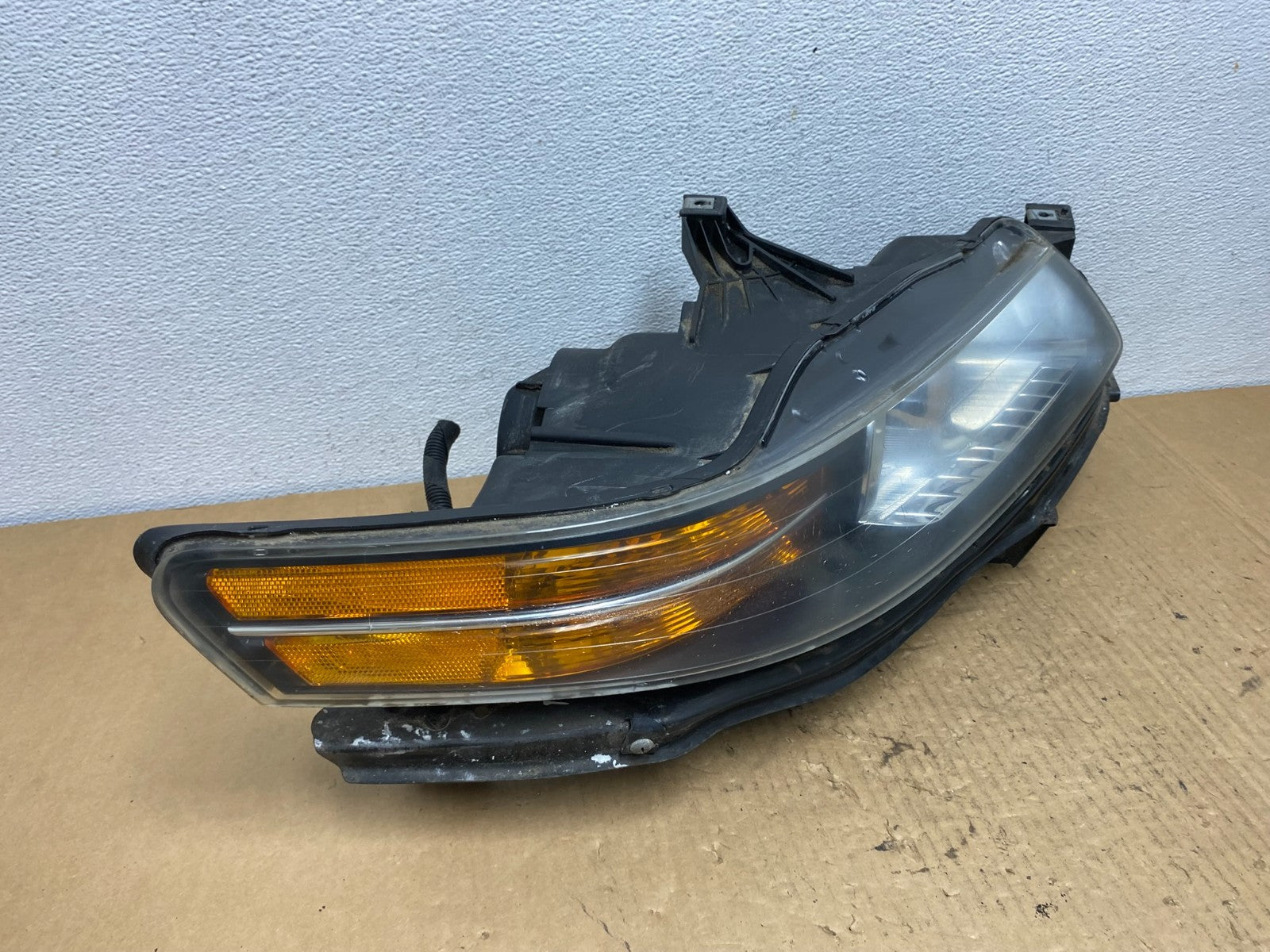 2004 2005 2006 Acura TL Headlight Right Passenger Side Xenon HID AC7776 DW2