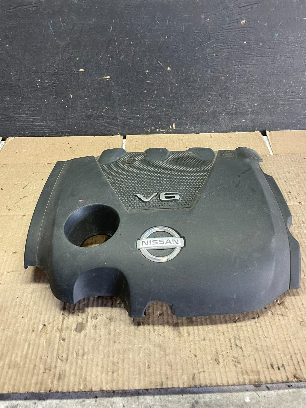 2009 to 2014 Nissan Maxima 3.5L Engine Motor Cover M2578 OEM DG0