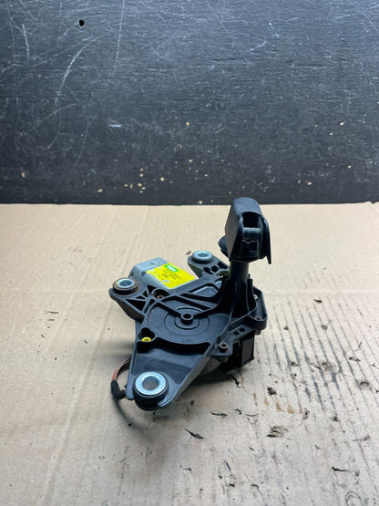 2006-2013 Mercedes GL450 ML500 R550 Rear Glass Windshield Wiper Motor v1998 DG2
