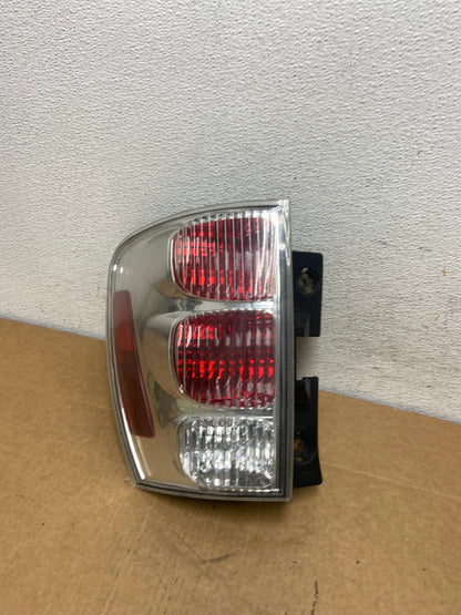 2005 to 2008 Chevrolet Equinox Left Driver Lh Side Tail Light AD5399 LK0