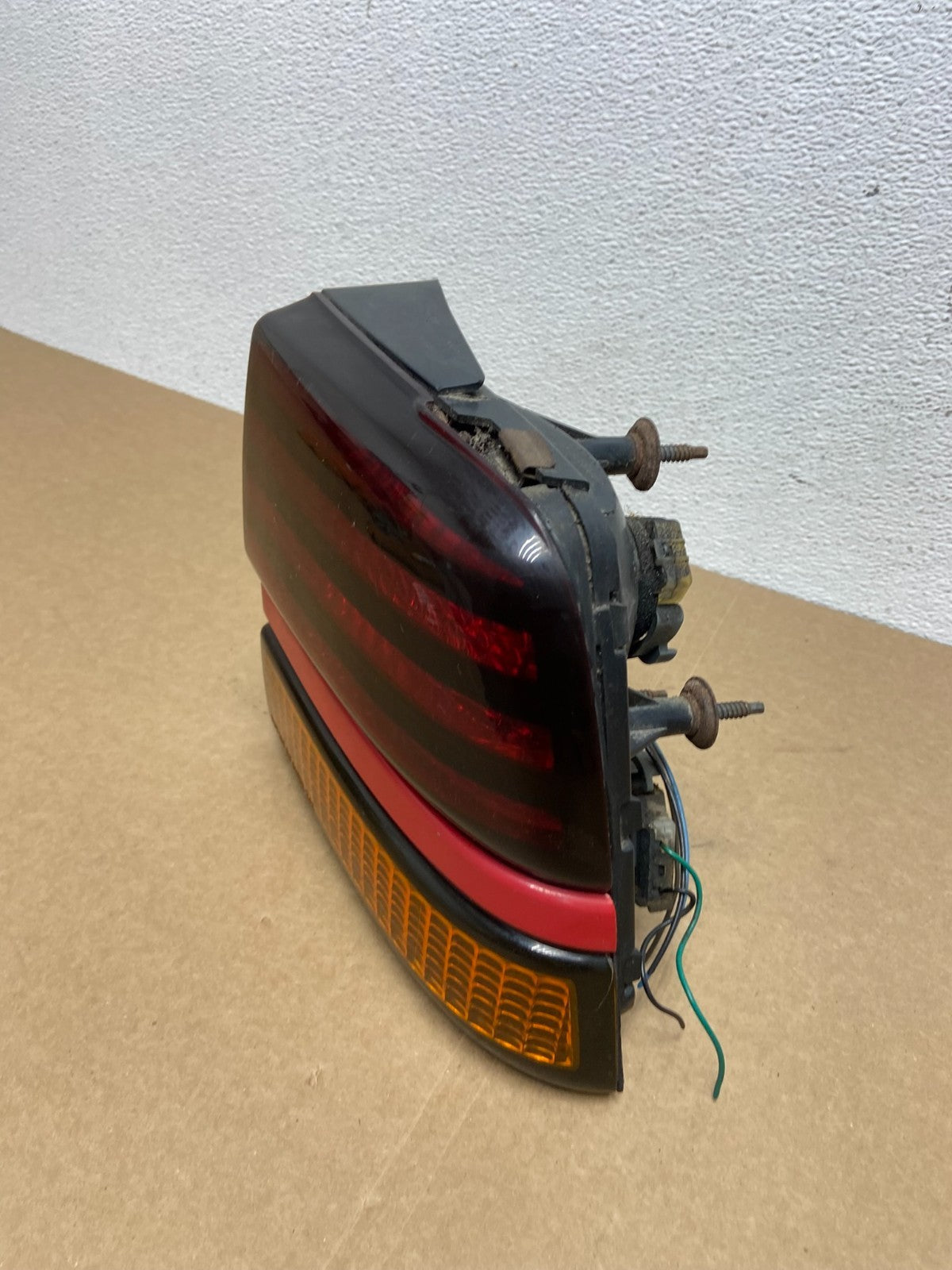 1988 to 1994 Pontiac Sunbird Right Passenger RH Side Tail Light AB9940 DW1
