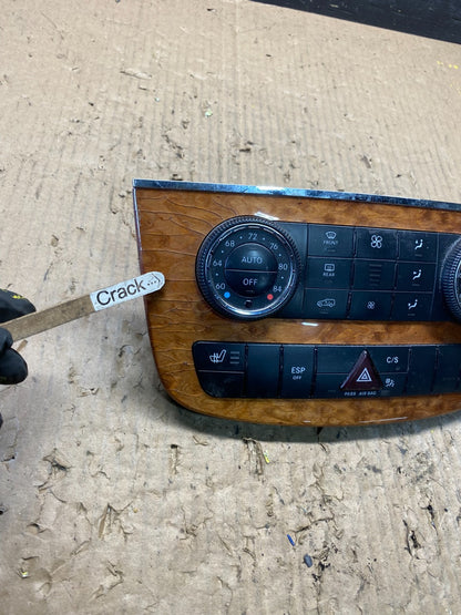 2006 to 2010 Mercedes W251 R350 AC Temp Heater Climate Control T1655 DG1