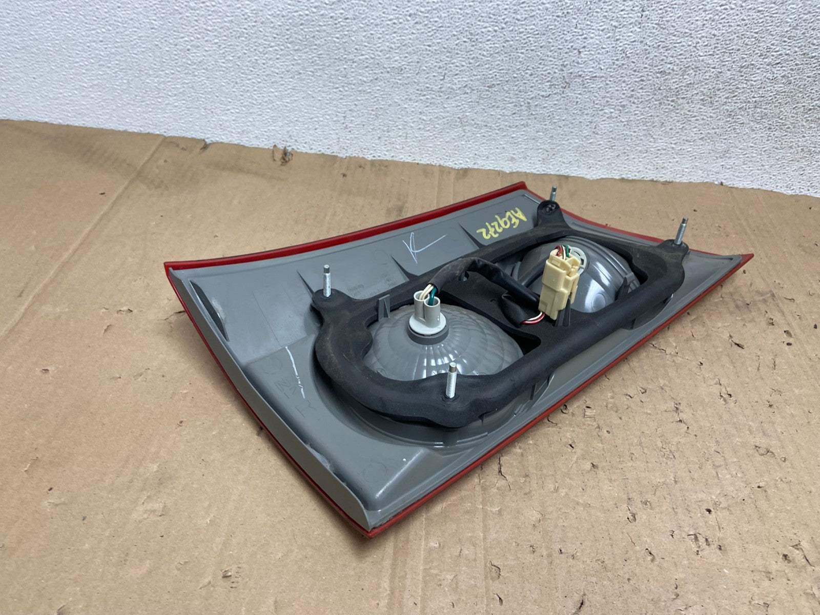 2006 to 2010 Toyota Sienna Right Passenger Rh Inner Tail Light AE9272 LK5