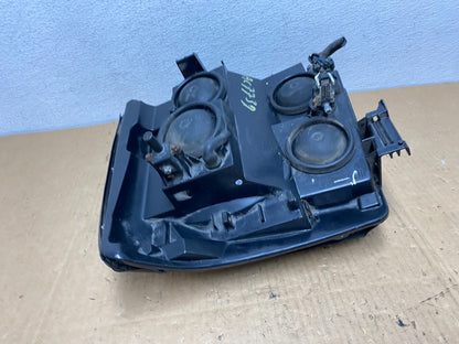 2002-2006 Cadillac Escalade Right Passenger Side Xenon HID Headlight AC77395