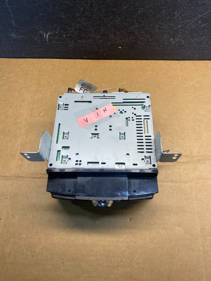 2011 to 2012 Hyundai Sonata Am Fm Cd Changer Player Radio Receiver AD7335 DG4