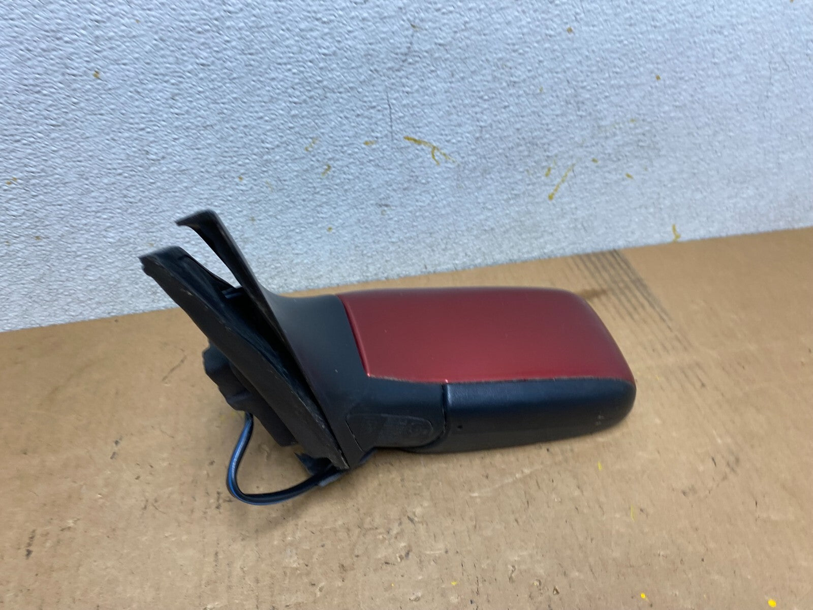 2000 to 2004 Volvo S40 Left Driver LH Side View Door Mirror N62733