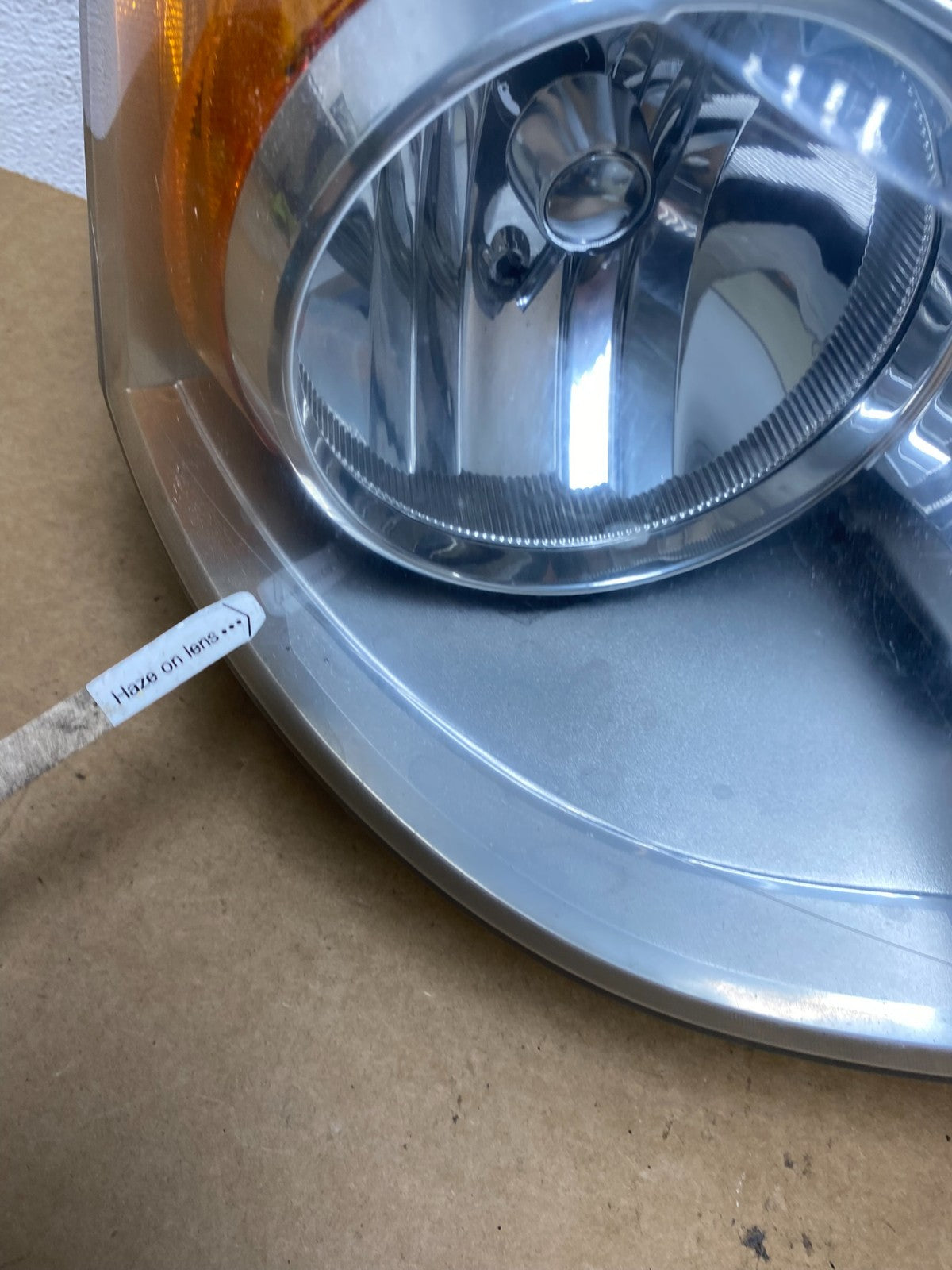 2011 to 2016 Chrysler Town and Country Right Passenger Headlight AE2941 DW4