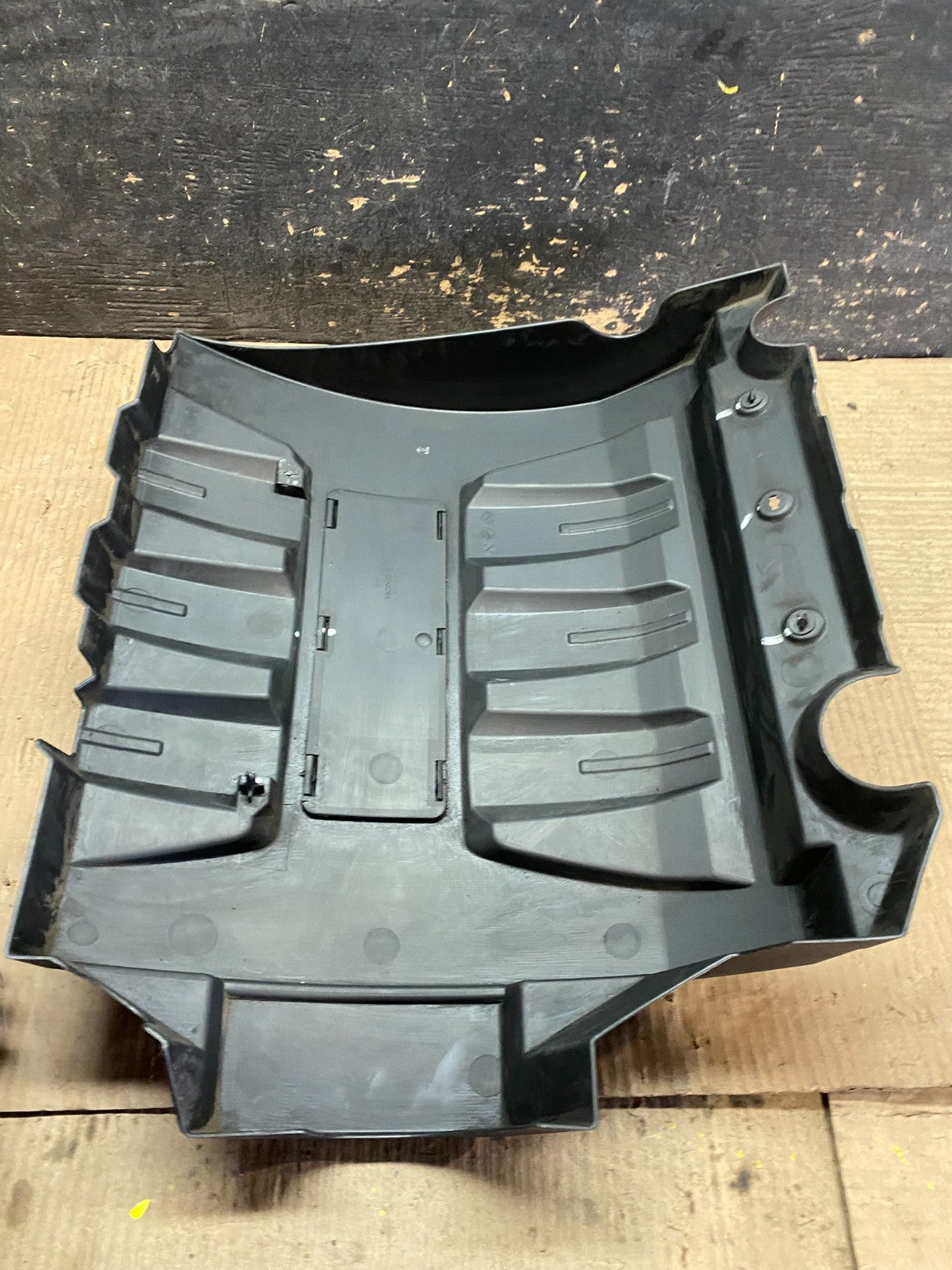 2006 to 2008 Honda Pilot Black Engine Cover OEM 3.5L W6219 DG7