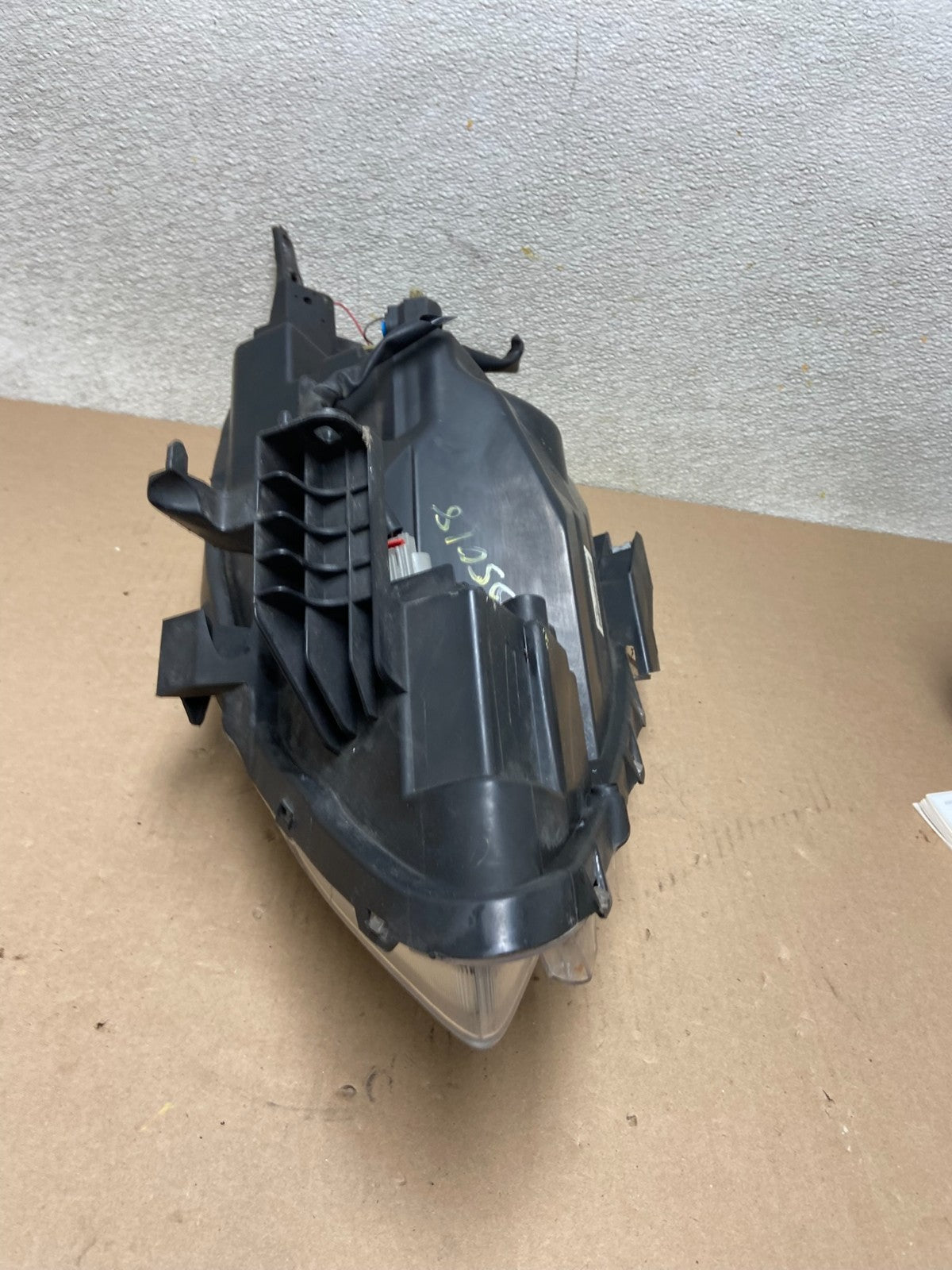 2012 2013 2014 Nissan Versa Sedan Headlight Right Passenger Rh AB5018 DW8