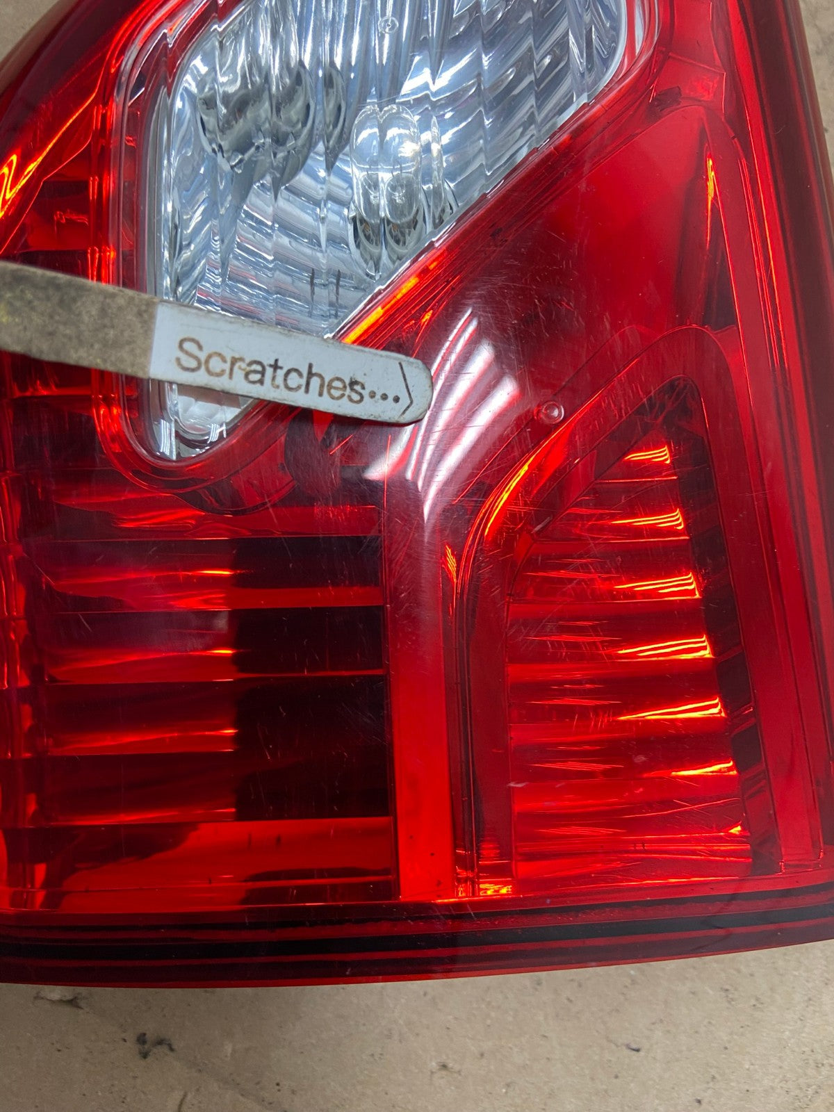 2017 - 2020 Nissan Pathfinder Right Passenger RH Tail light Inner AG4685 LK3