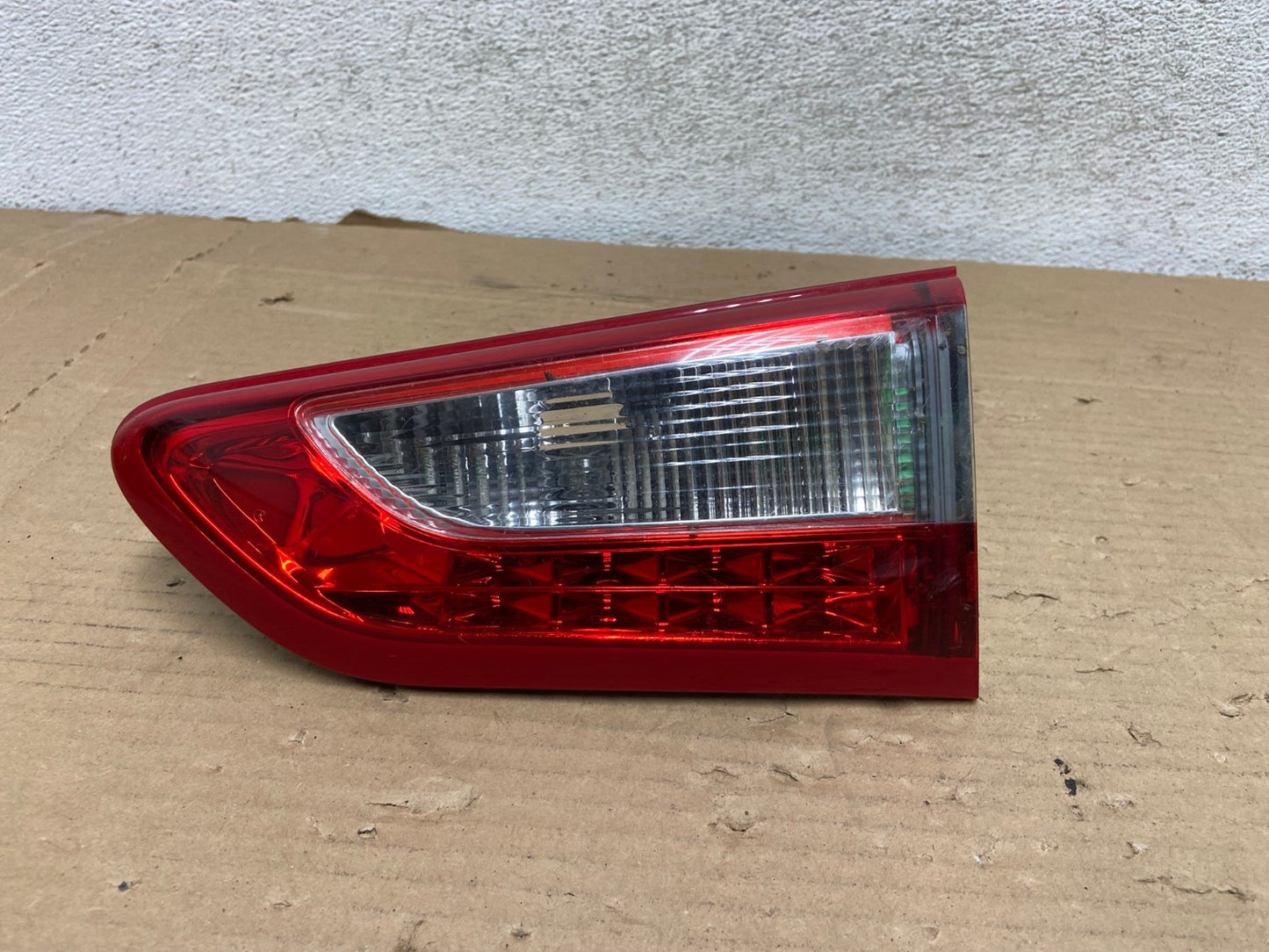 2013-2015 Infiniti JX35 QX60 Right Passenger LED Tail Light Inner AG8173 LK0