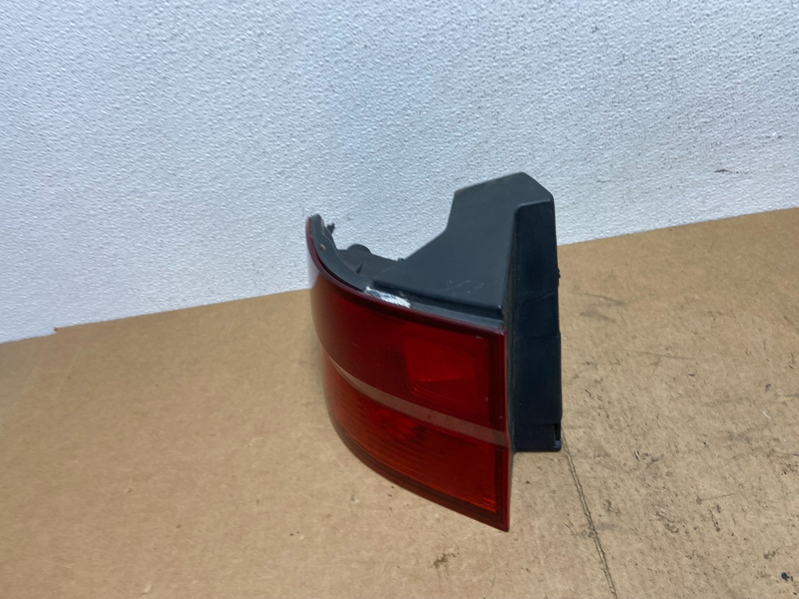 1999 2000 2001 Honda Odyssey Left Driver LH Side Tail Light OEM AC3456 DW1