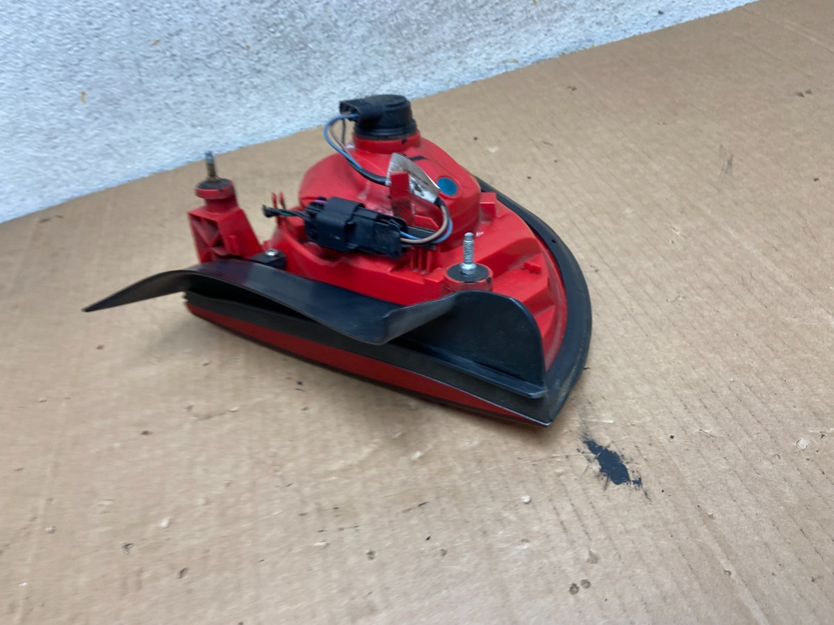 2008 - 2012 Chevrolet Malibu Right Passenger RH Side Tail Light AI8483 LK4