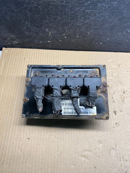 2005 Chrysler Caravan 3.3L Engine Control Unit ECU P04748635AF ah7394 DG0