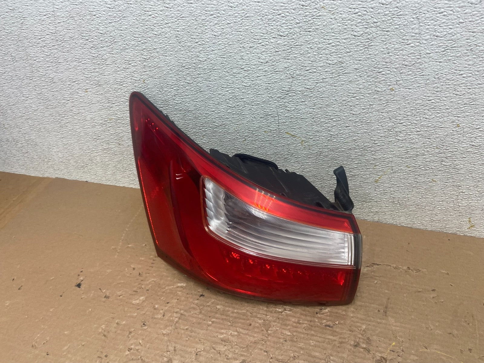 2012 to 2017 Kia Rio Sedan Left Driver LH Side LED Tail Light r1085 DG1