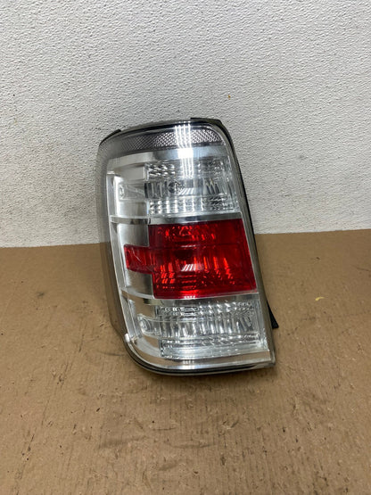 2008 2009 2010 2011 Mercury Mariner Left Driver Lh Side Tail Light AD7813 LK0