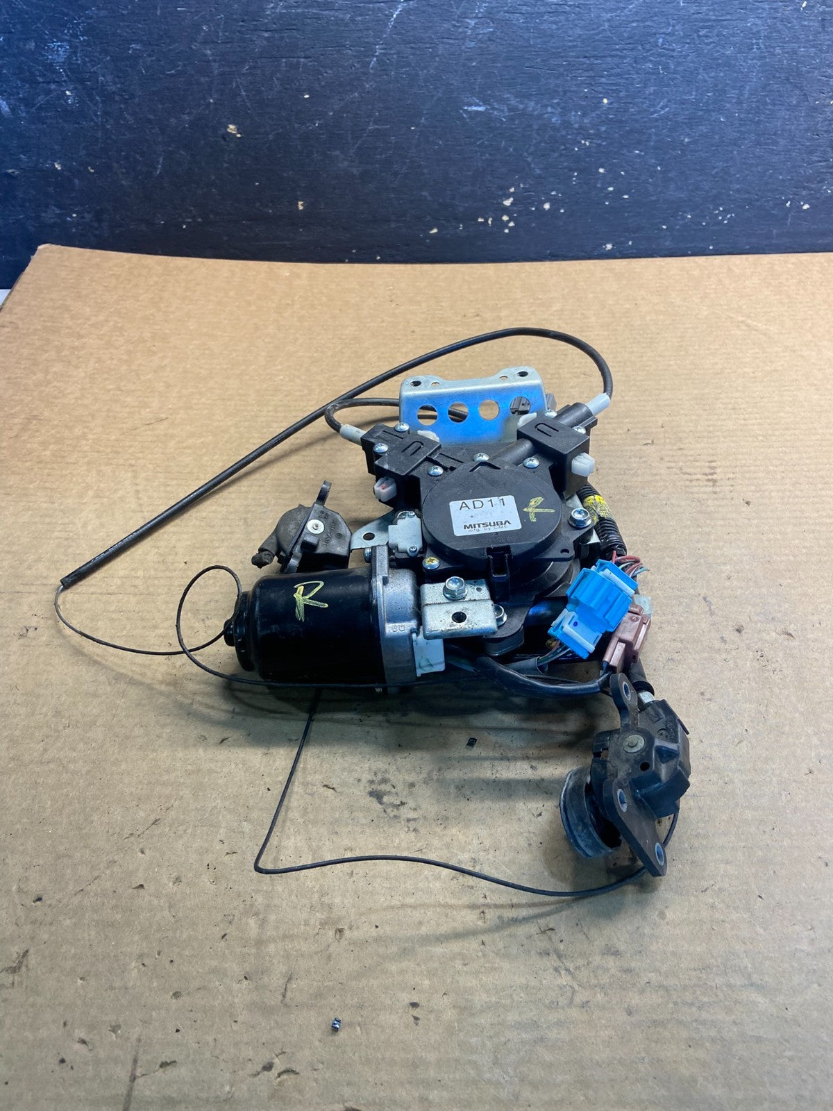 2005 - 2010 Honda Odyssey Rear Right Sliding Door Lock Actuator Motor AA0665 DG0