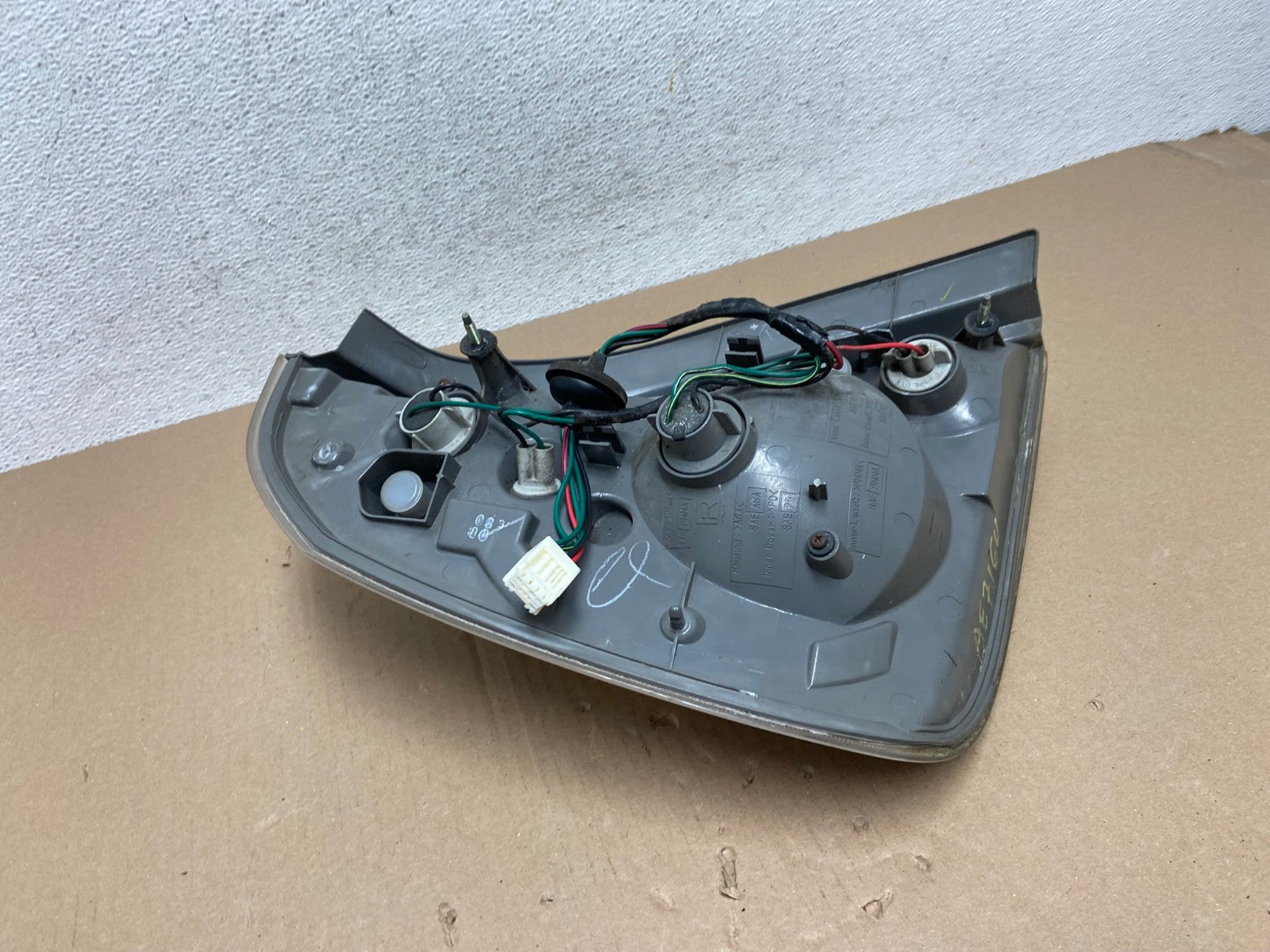 2005 to 2006 Nissan Altima Tail Light Right Passenger RH Side AE7164 LK6