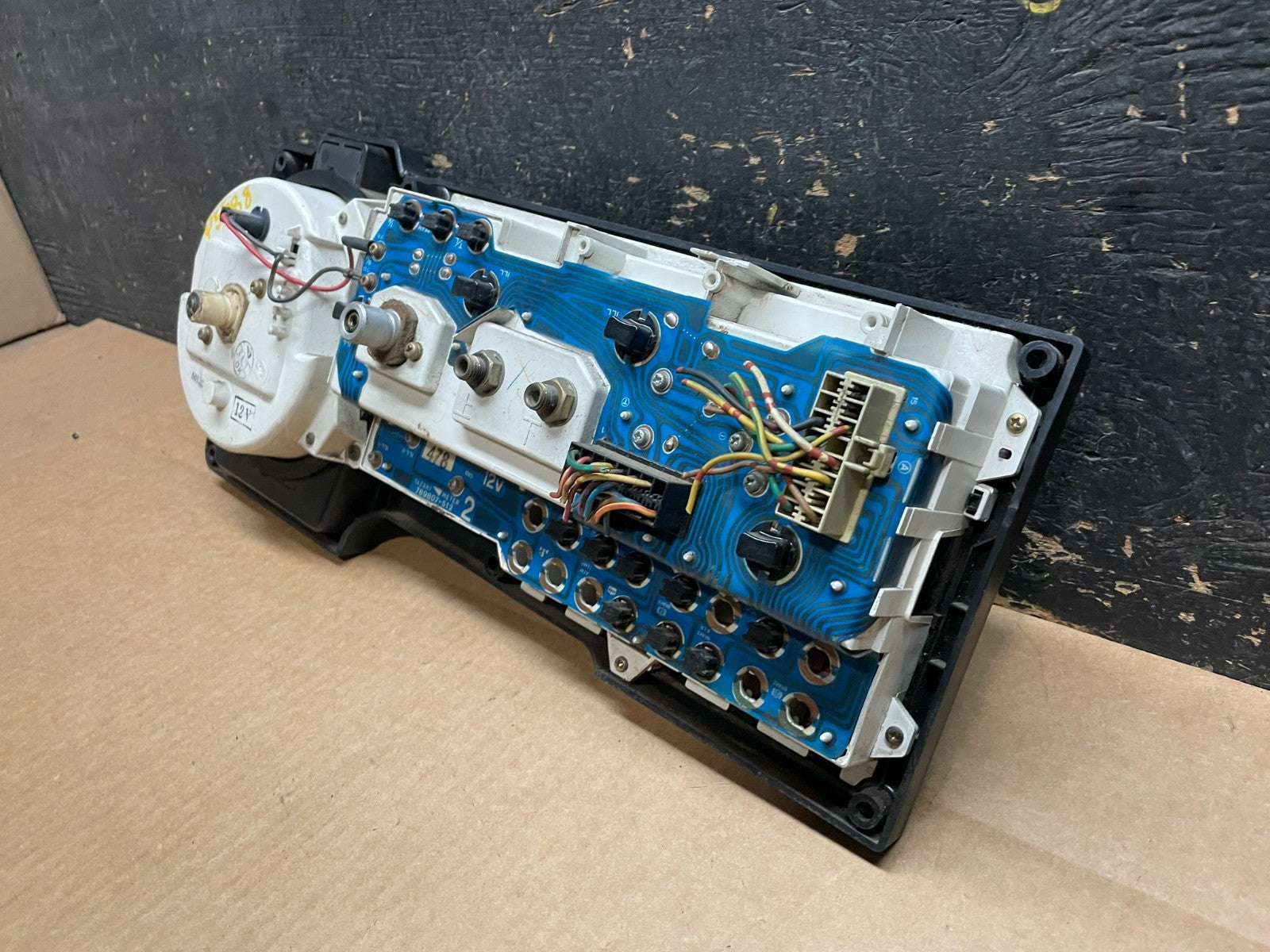 1990 to 1994 Nissan Condor CMF87 Cluster Speedometer AA89957