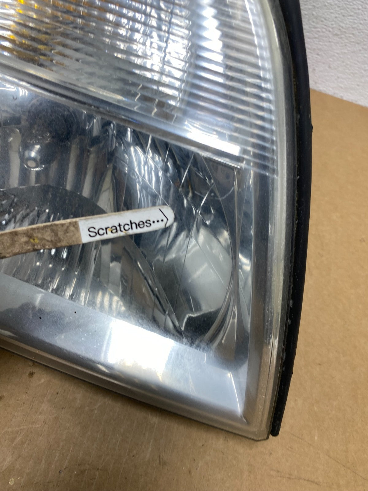 2006-2010 Mercury Mountaineer Right Passenger Rh Side Halogen Headlight AC17733