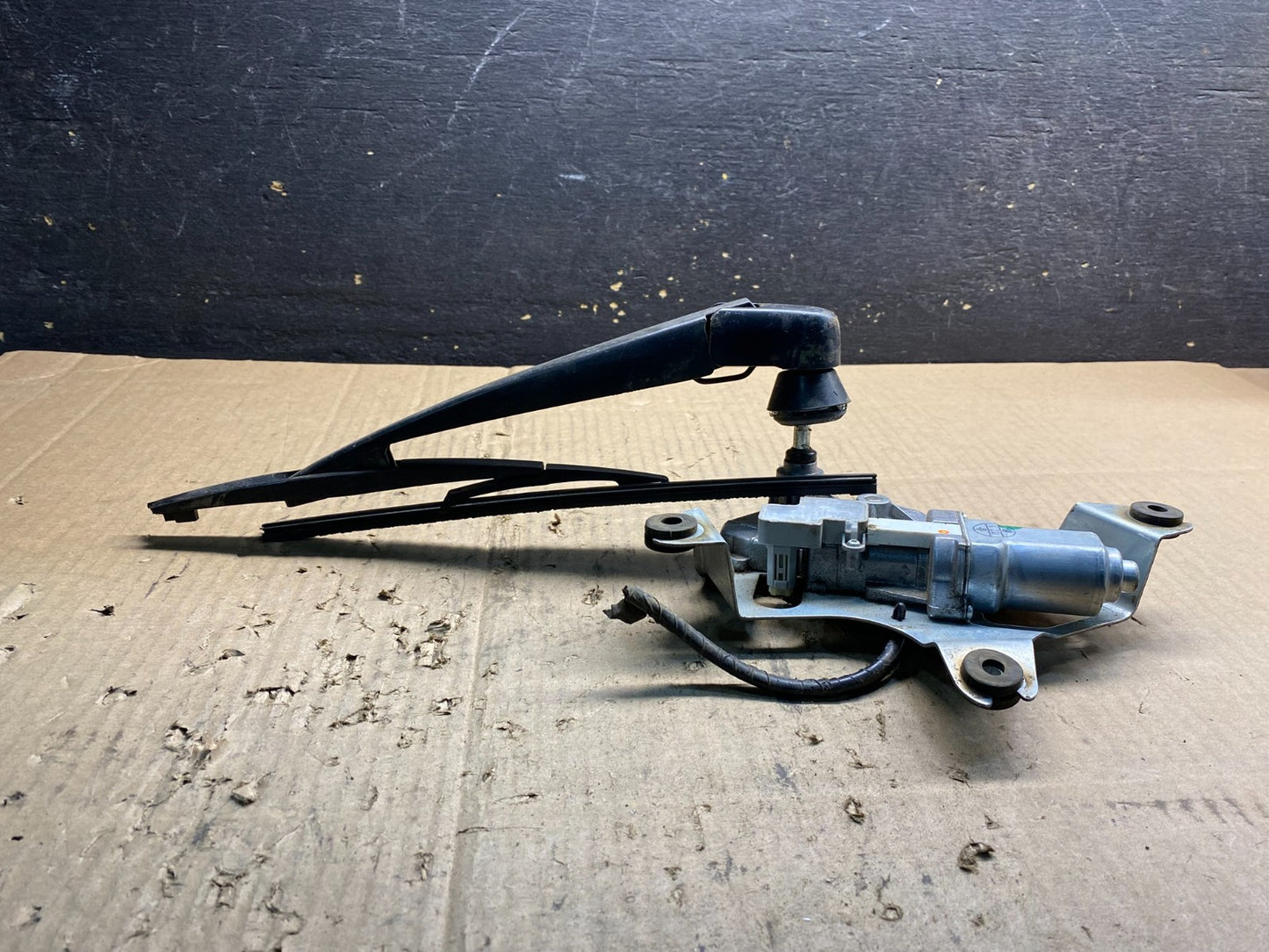 2011 to 2017 Nissan Quest Rear Wiper Motor AB03881
