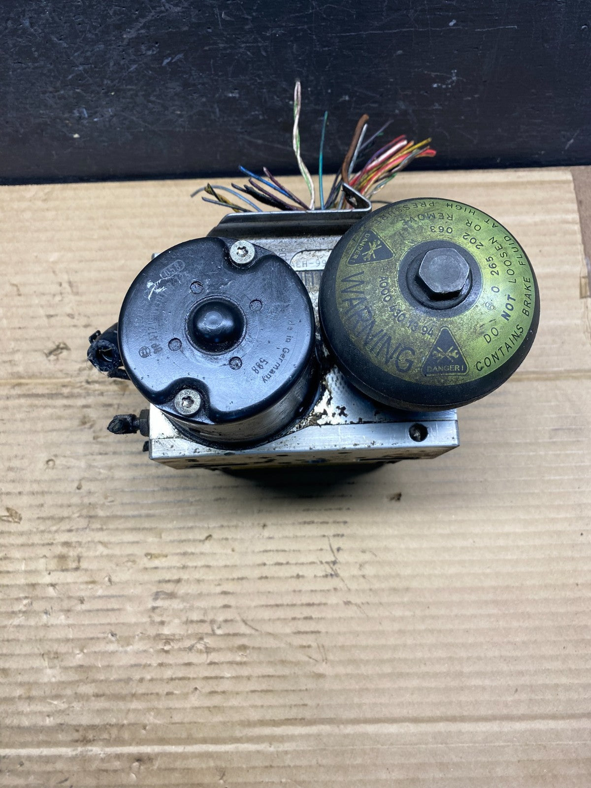 2006 to 2009 Mercedes E350 ABS Anti Lock Brake Pump 0265250088 AE6254 DG1