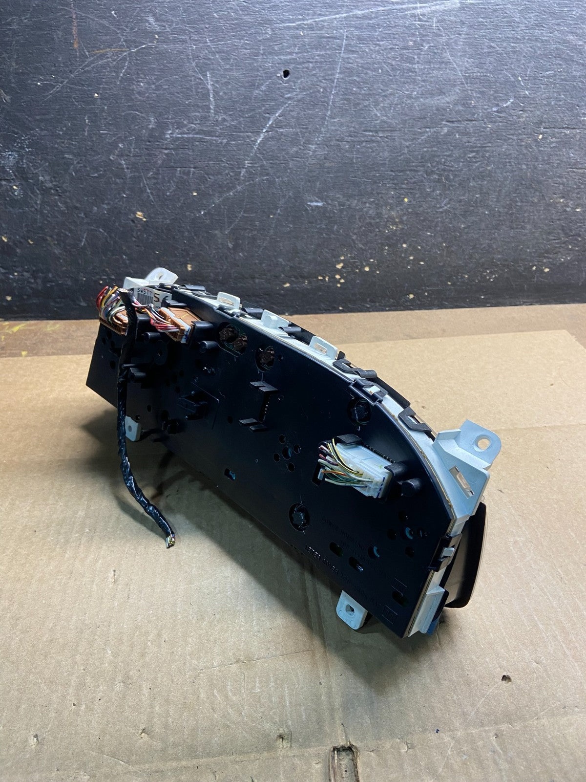 2000 Nissan Pathfinder Speedometer Cluster Gauge OEM Y7428 DG2
