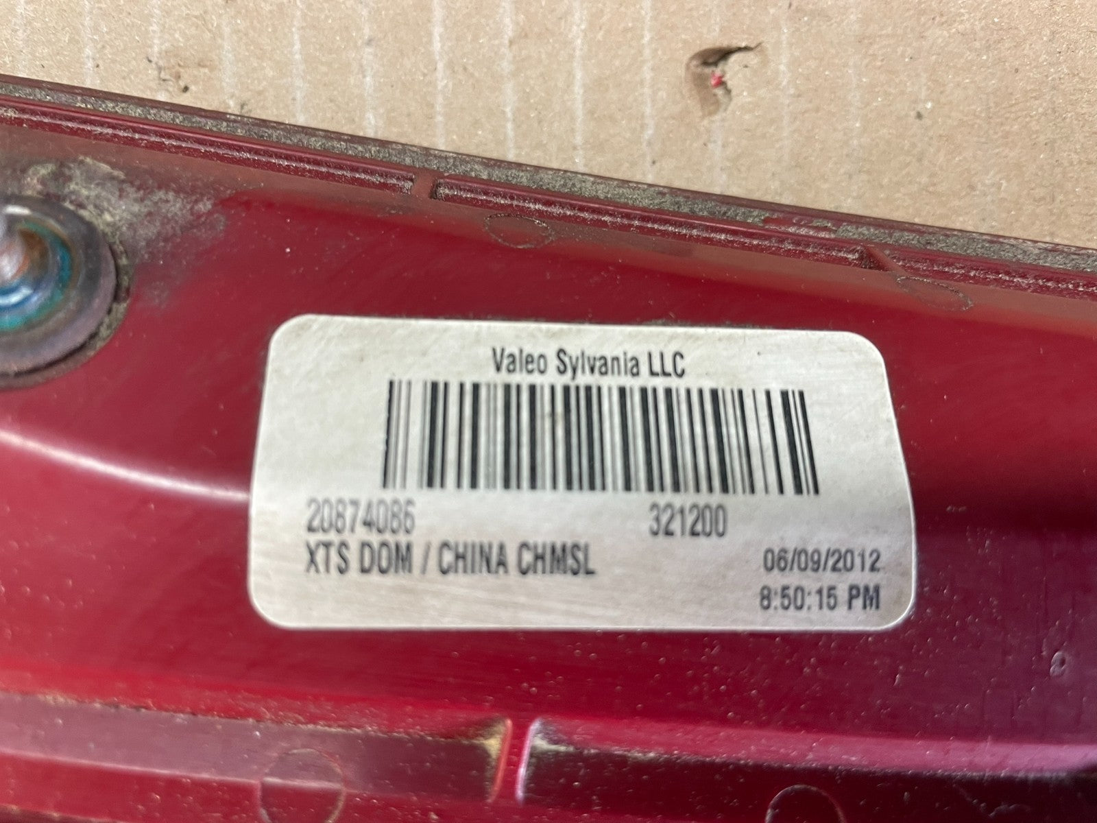 2013 to 2017 Cadillac XTS LED Third 3rd Center Tail Trunk Light AE3643 DG7