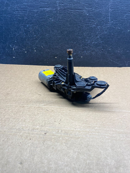2013 to 2019 Ford Escape Rear Windshield Wiper Motor af7617 DG3