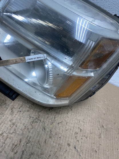2010 to 2015 GMC Terrain Halogen Left Driver Lh Side Headlight AF7253 DW4