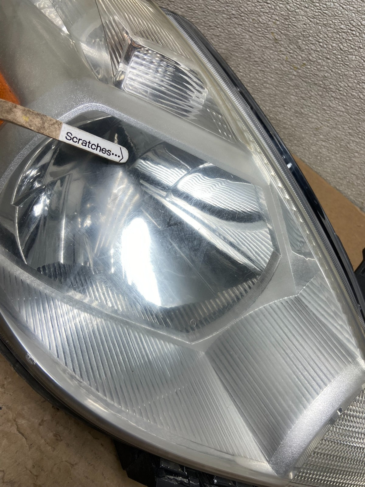 2008 to 2012 Nissan Versa Headlight Right Passenger Rh Side AB4882 DW3