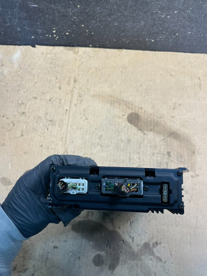 2003 2004 Hyundai Sonata Power Radio Audio Amplifier X0330 DG4