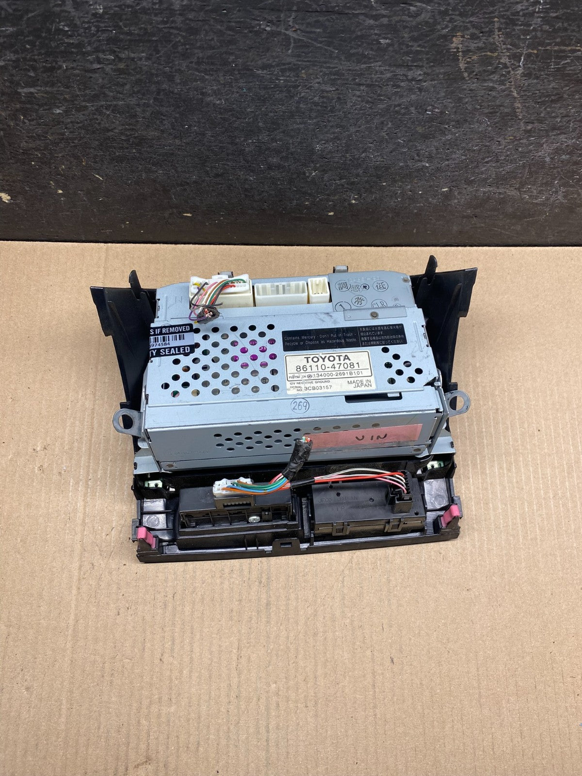 2004 to 2005 Toyota Prius Radio Stereo Receiver Screen Display AI5323 DG4