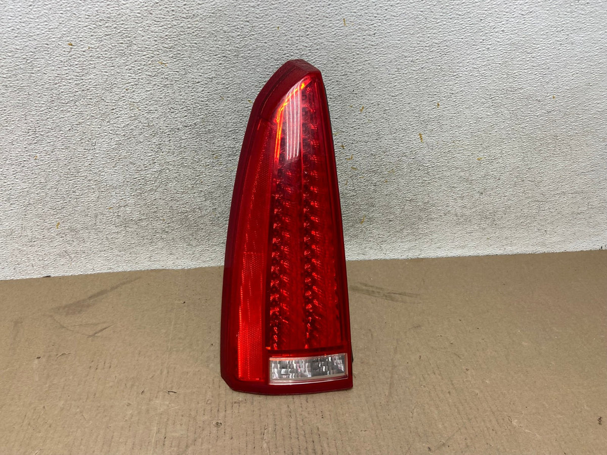 2006 to 2011 Cadillac DTS Left Driver Lh Side LED Tail light AH6762 LK0