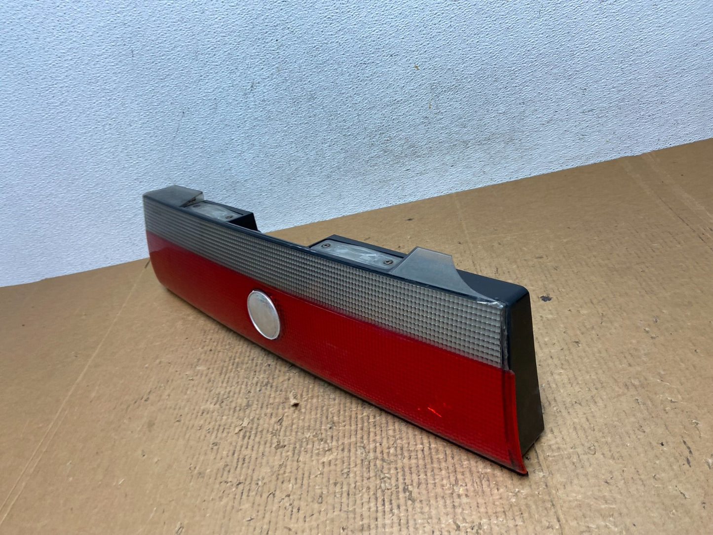 1994 to 1998 Saab 900 Tailgate Center Finish Panel 30550876 AE27811