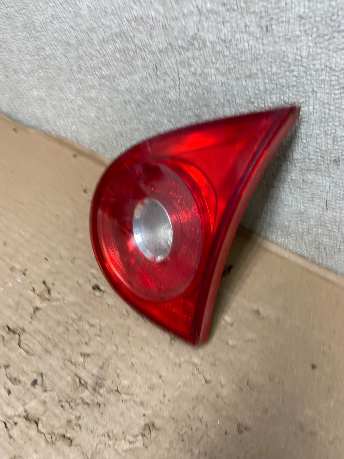 2006-2009 Volkswagen Golf Right Passenger Rh Tail Light Inner Trunk AB0912 LK1
