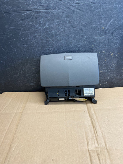 2008 to 2011 Mercedes W204 C300 Dashboard Navigation Display AI5970 Dg0