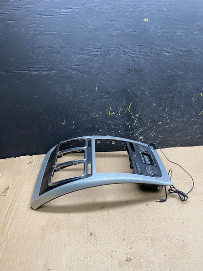 2007 - 2012 GMC Acadia A/C Heater Climate Control Radio Panel Bezel OEM z0126 DG4