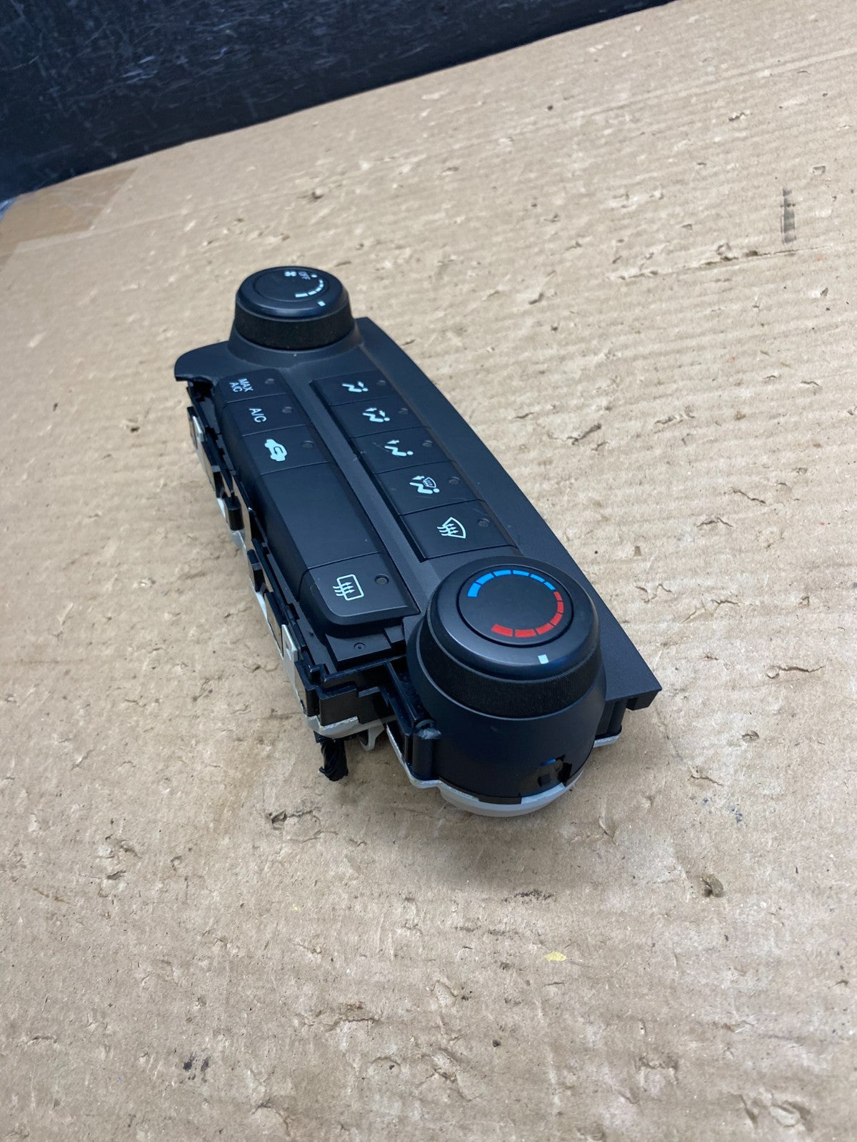 2007 to 2011 Honda CRV Manual A/C Climate Control Module D07J7 ag8404 DG3