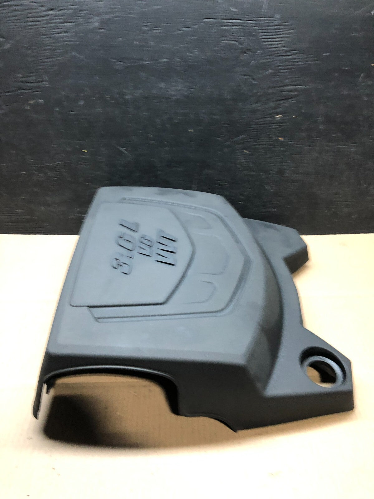 2008 to 2009 Saturn Vue 3.6L Engine Motor Cover G5856 DG12
