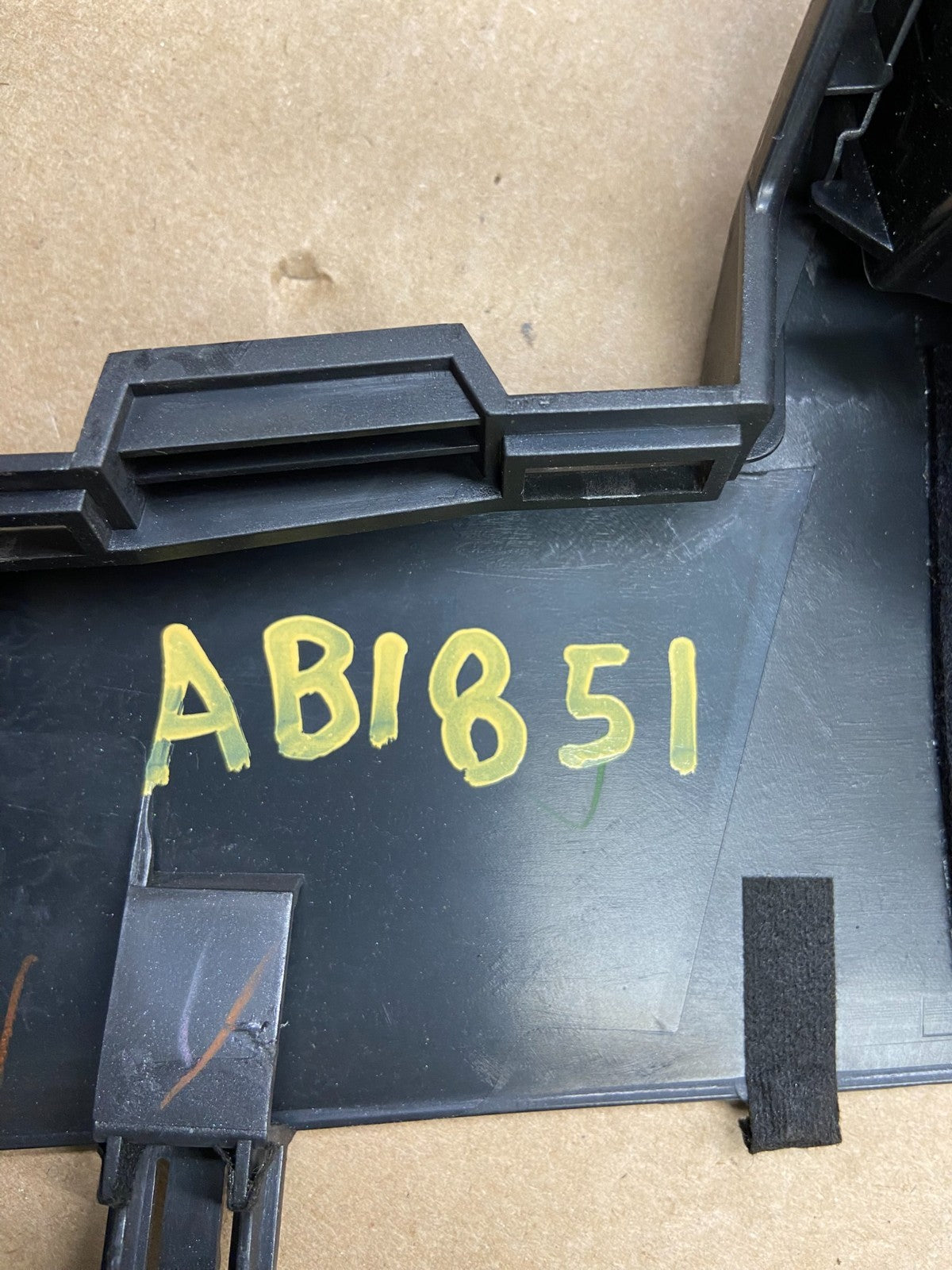 2015 2016 2017 Toyota Prius V Center Dash A/C Air Vents With Trim AB1851 DG5