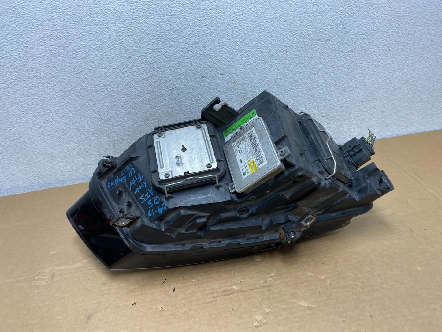 2009-2012 Audi Q5 Left Driver LH Side Xenon HID Headlight AD3830 DW4