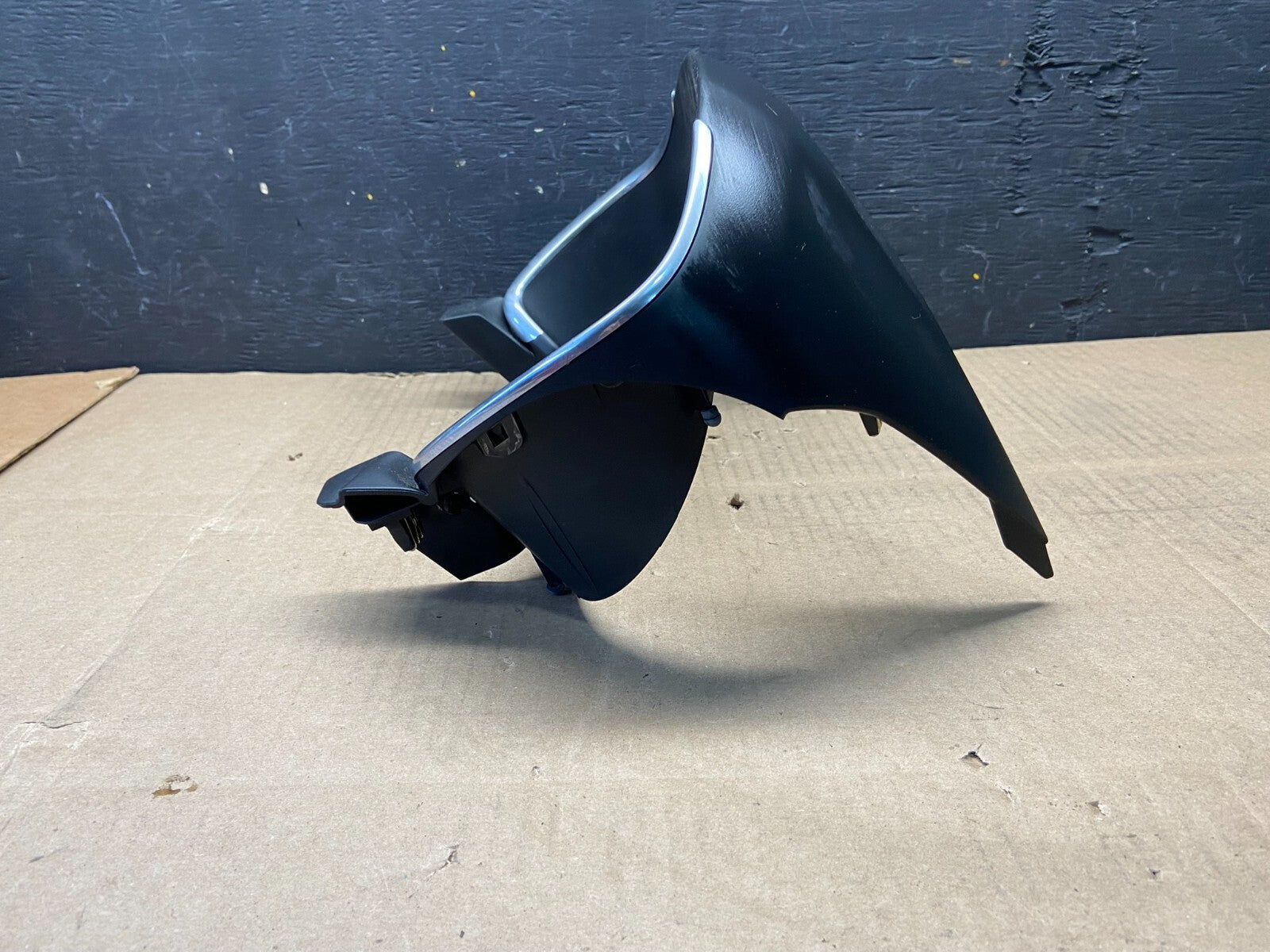 2018 to 2022 Chevrolet Equinox Cluster Gauge Speedometer Bezel Trim i5423 DG11