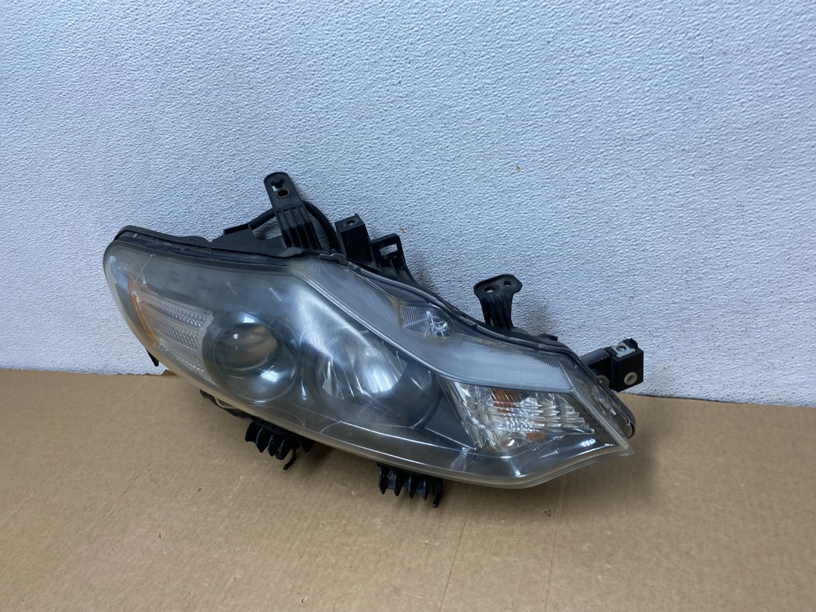 2011 to 2014 Nissan Murano Headlight Right Passenger Rh Halogen AG1991 DW1