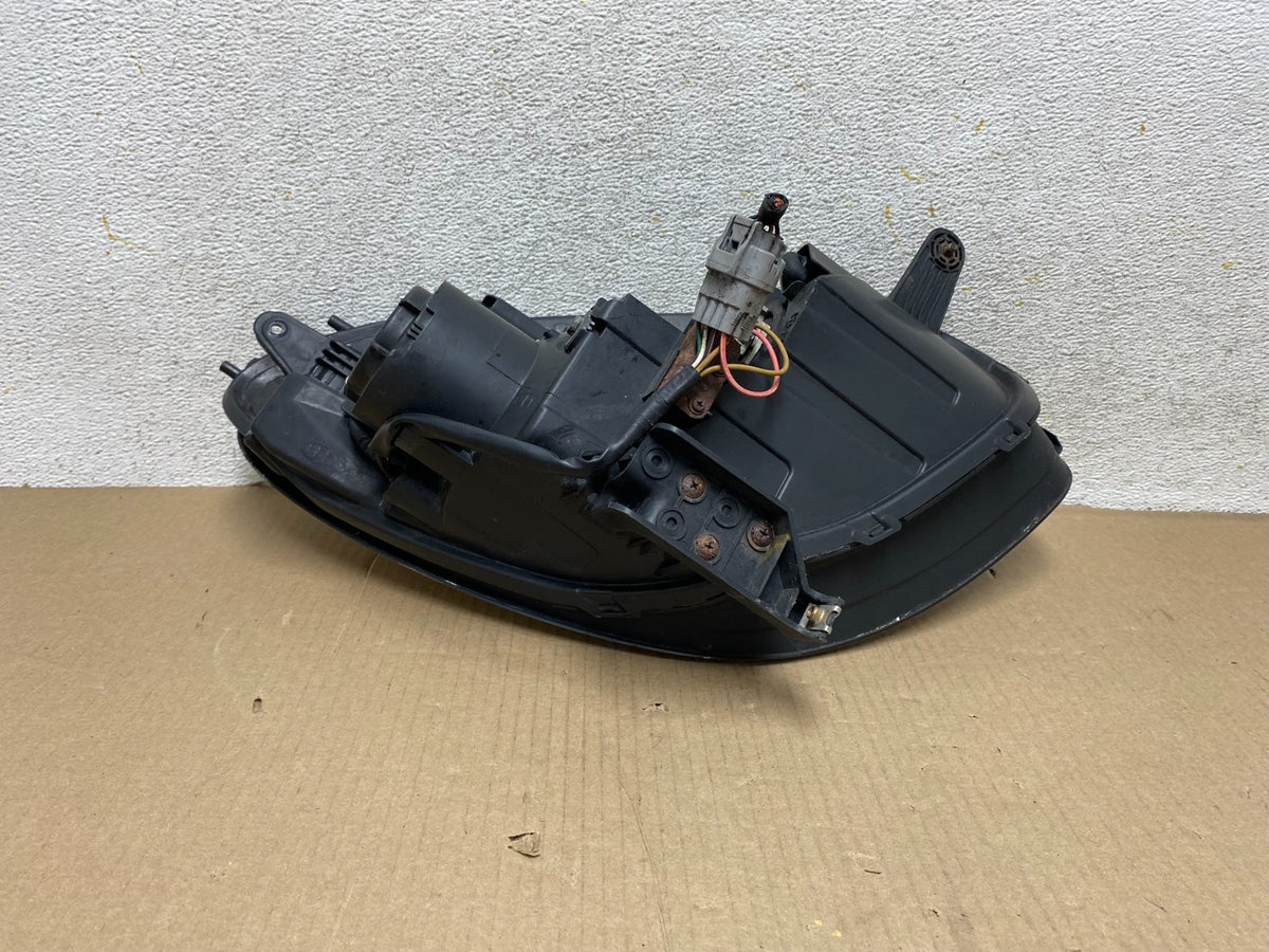 2006 - 2007 Subaru Tribeca B9 Left Driver LH Side Halogen Headlight AH57376